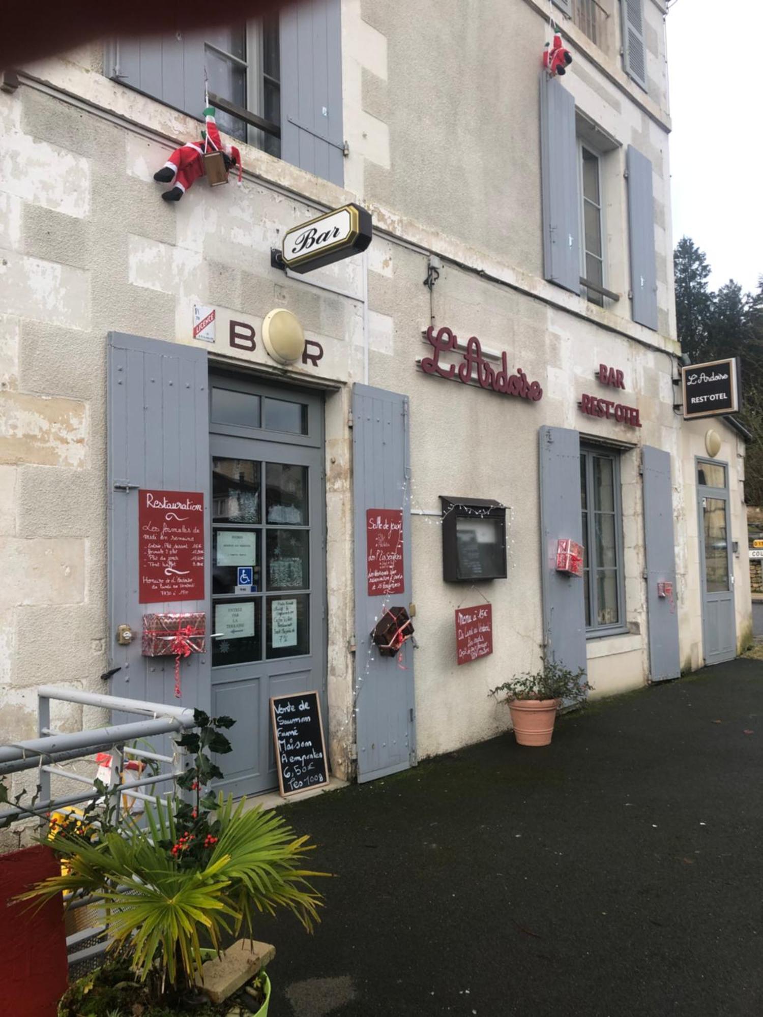 Rest Hotel L Ardoise Auge Bagian luar foto
